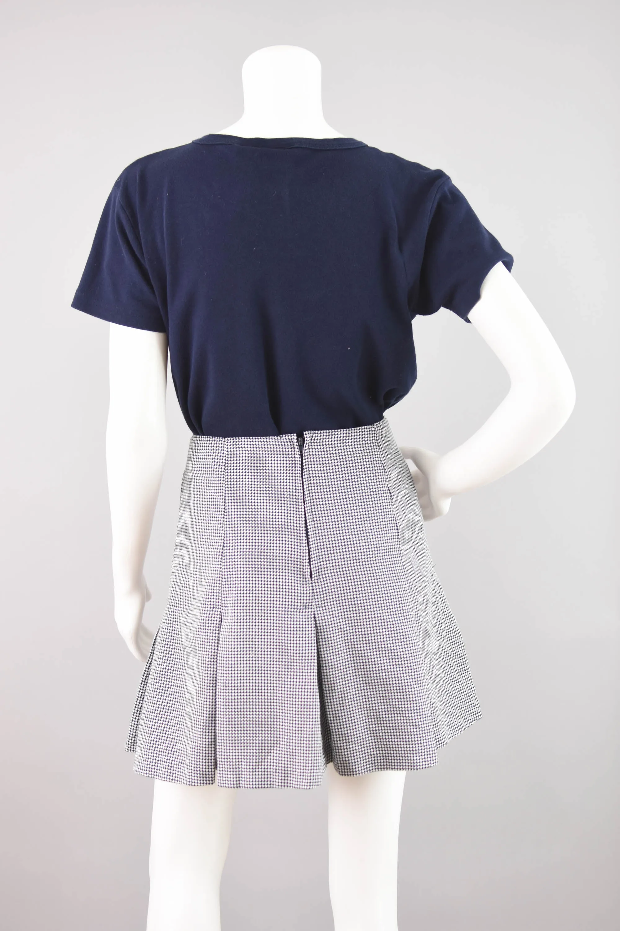 90s High Waisted Pleated Plaid Navy Blue Mini Skirt, 28" Waist