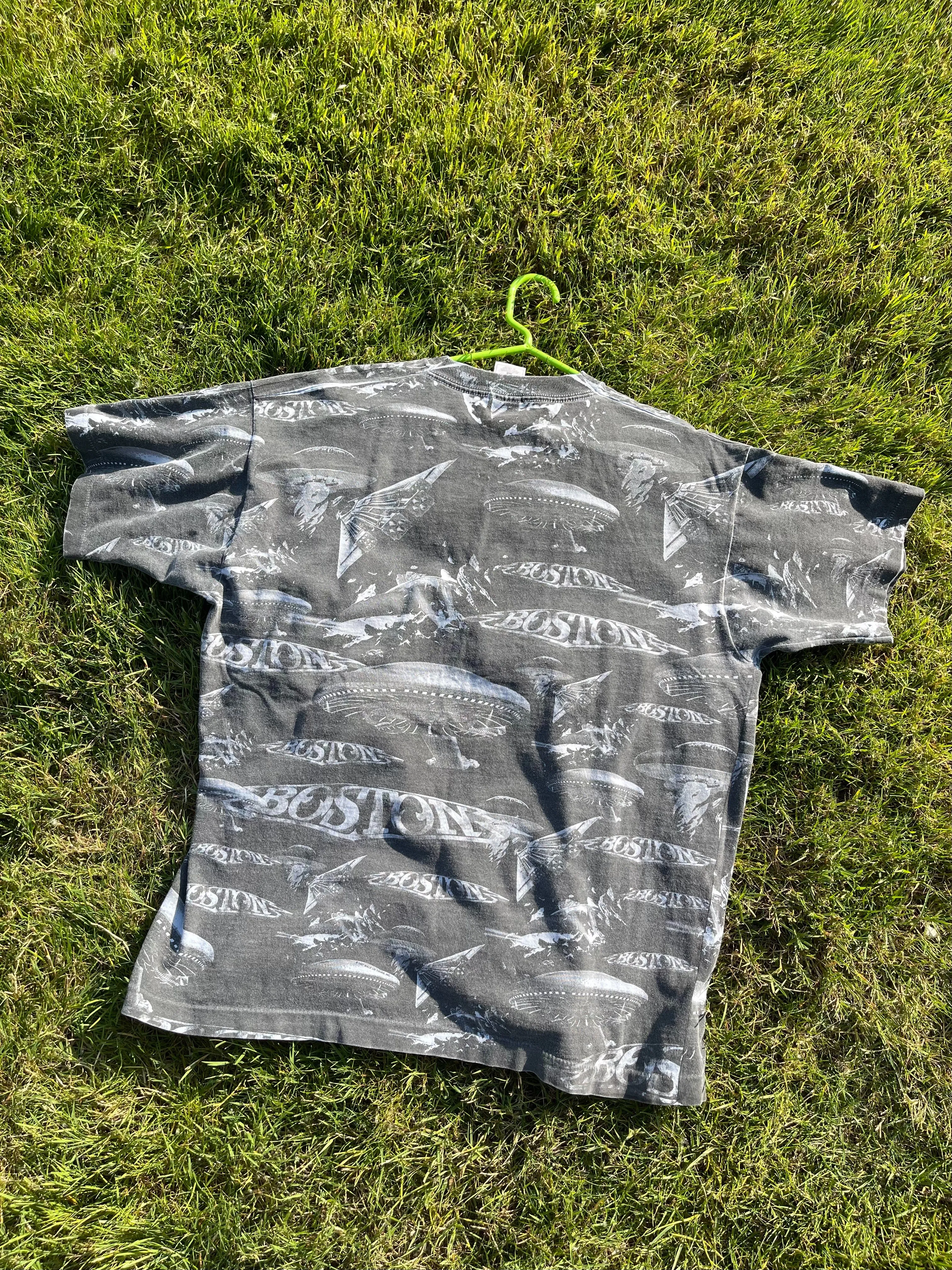 Boston Band Tee