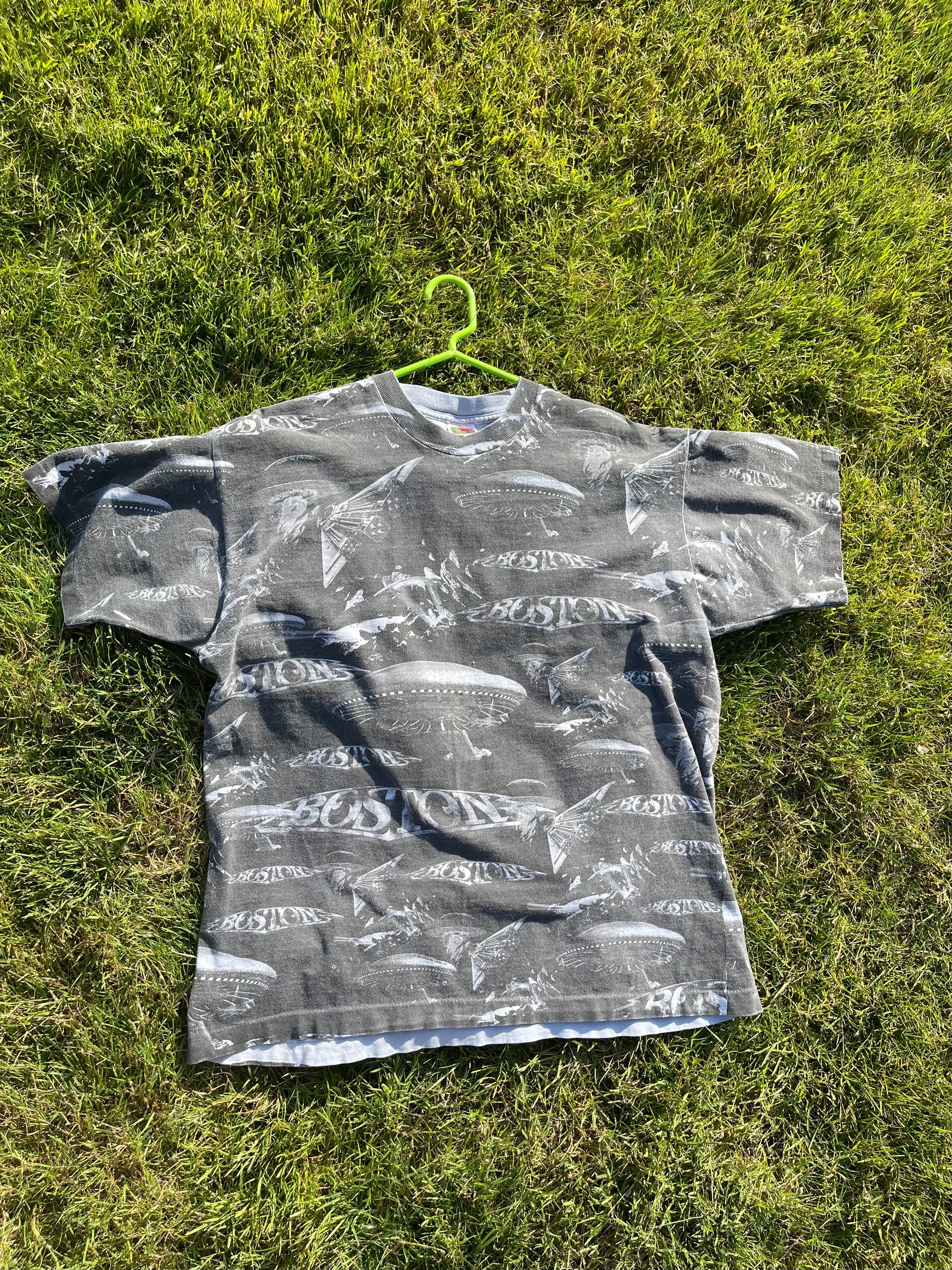 Boston Band Tee