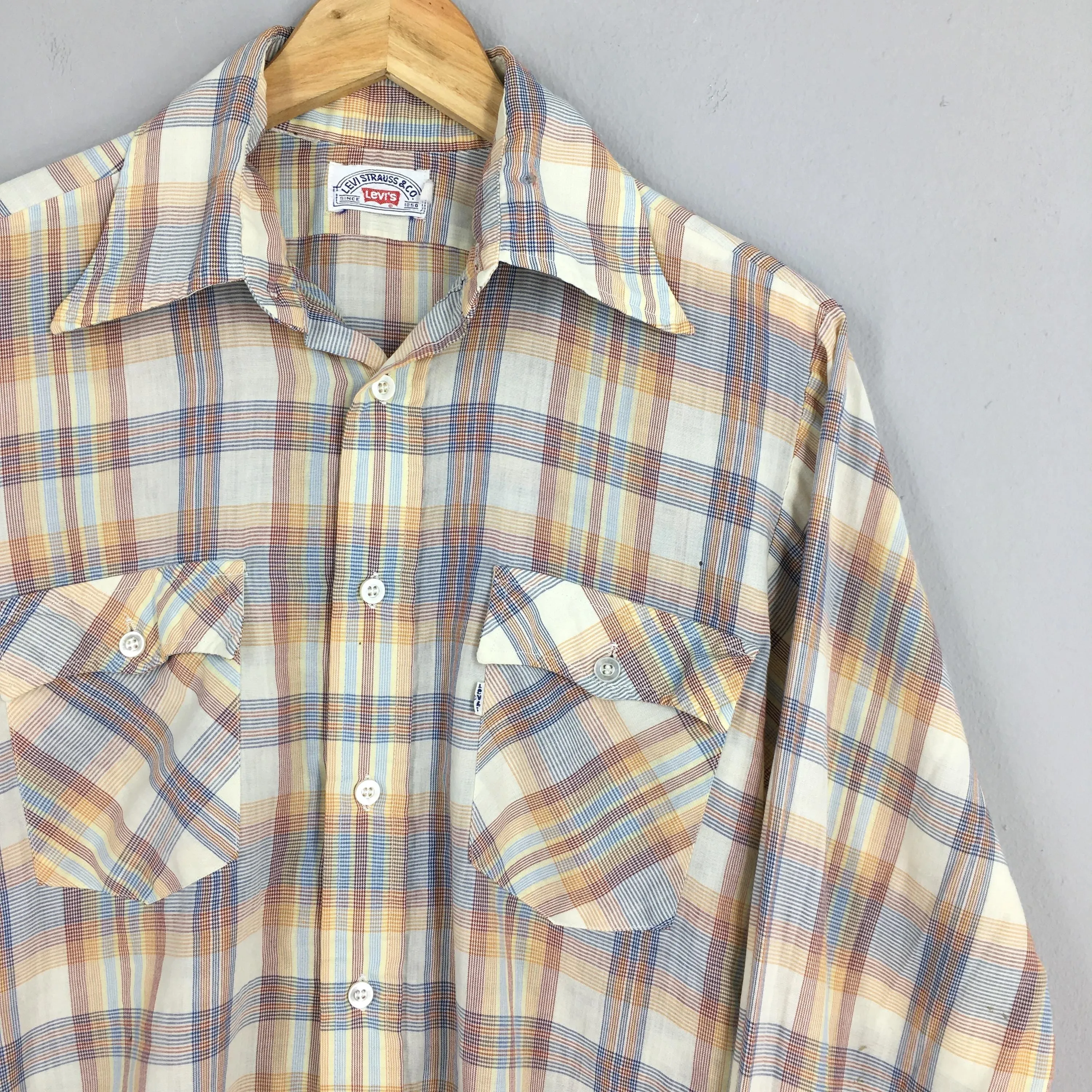Levis Strauss Checkered Flannel Shirt Medium