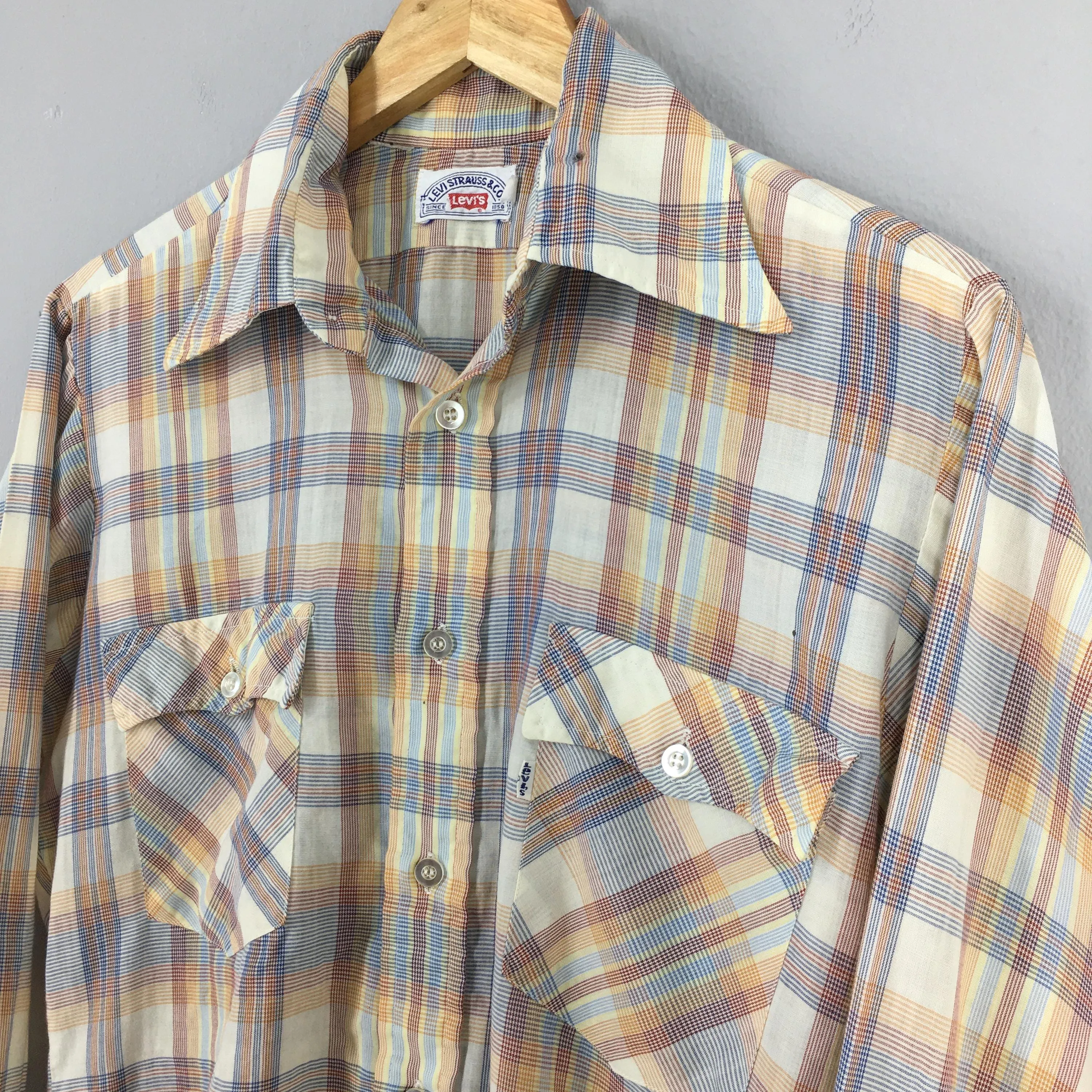 Levis Strauss Checkered Flannel Shirt Medium