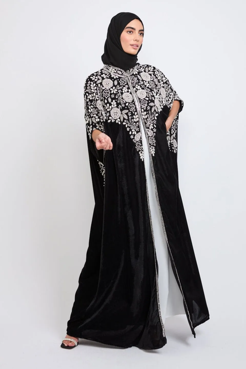 Luxury Velvet Embellished Cape with Pearls & Crystals - Black