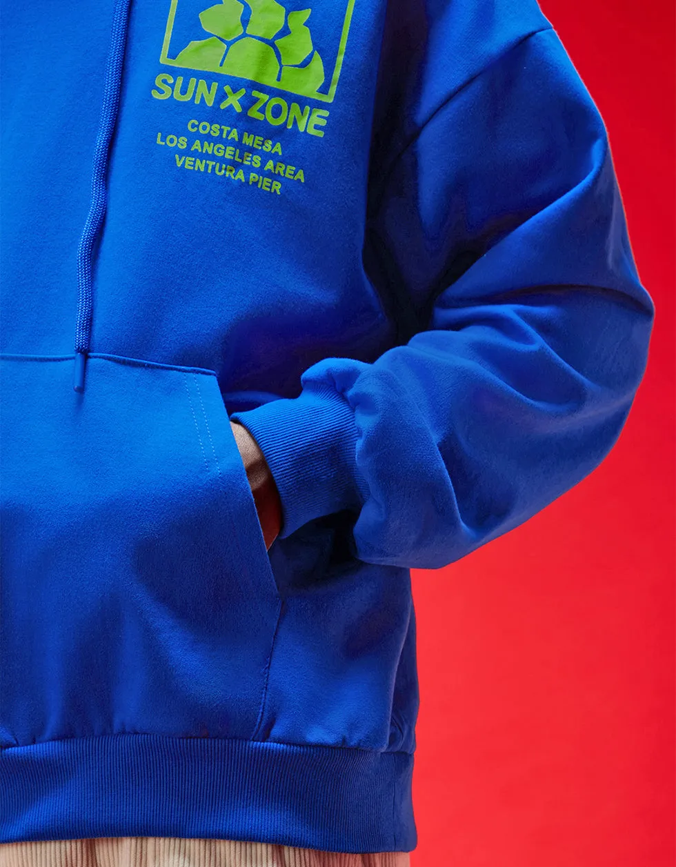 Veirdo in Blue: Men's Hooded Neck Hoodie